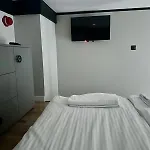 Sleep & Fly & I Comfort Apartment Wroclaw
