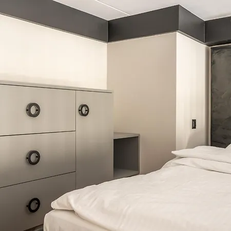 Sleep & Fly & I Comfort Wrocław