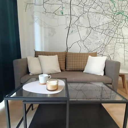 Sleep & Fly & Airport Apartamento Breslavia